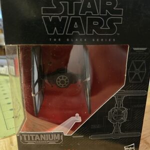 Star Wars Titanium Series NWOT